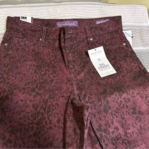 Gloria Vanderbilt Ladies twill pants size 10 average